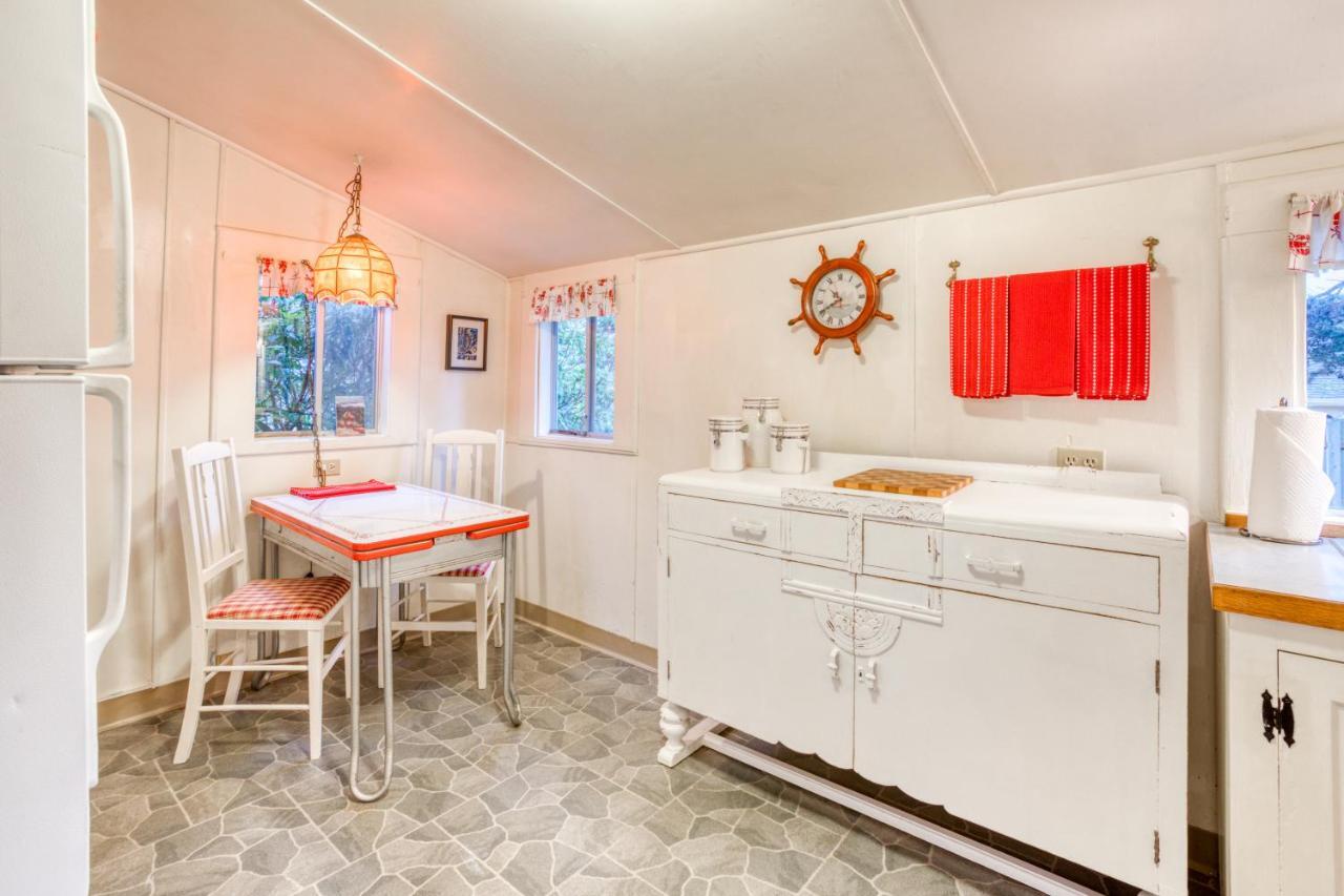 Seaside Classic Cozy Bungalow Bagian luar foto