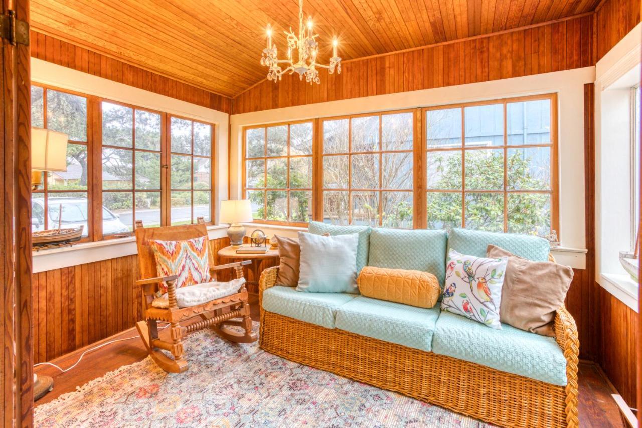 Seaside Classic Cozy Bungalow Bagian luar foto