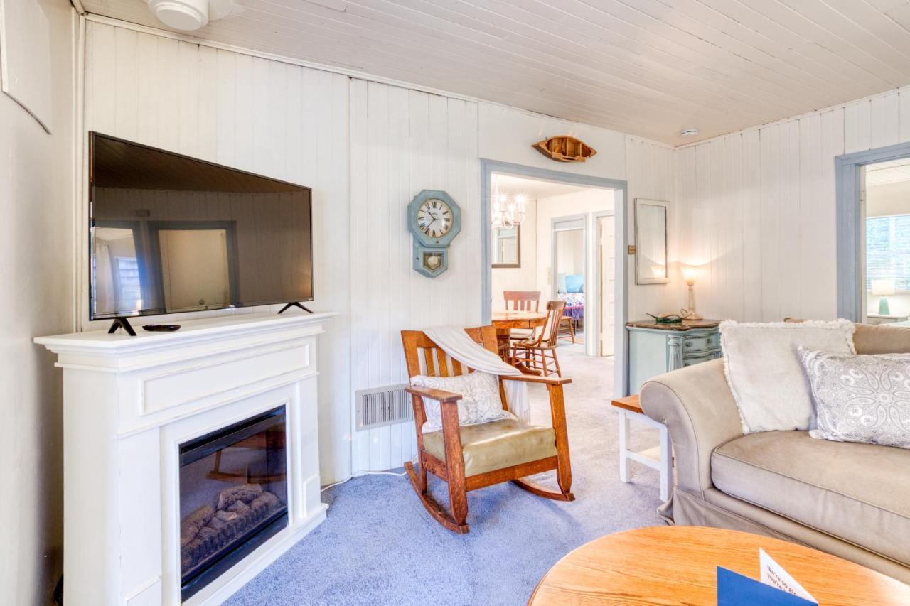 Seaside Classic Cozy Bungalow Bagian luar foto